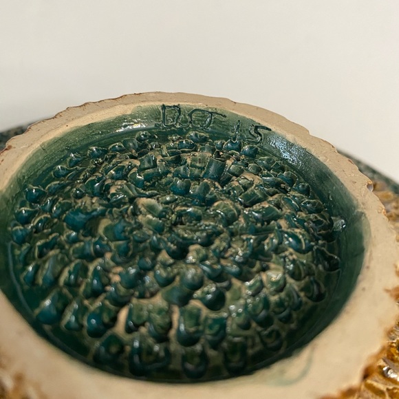 Unique Ceramic Decorative Artist Handmade bowl - Picture 14 of 16